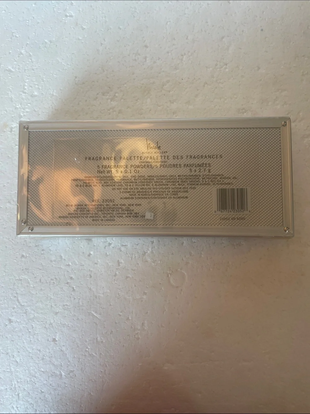 Nicole Miller pallette five fragrance powders and brush brushes new